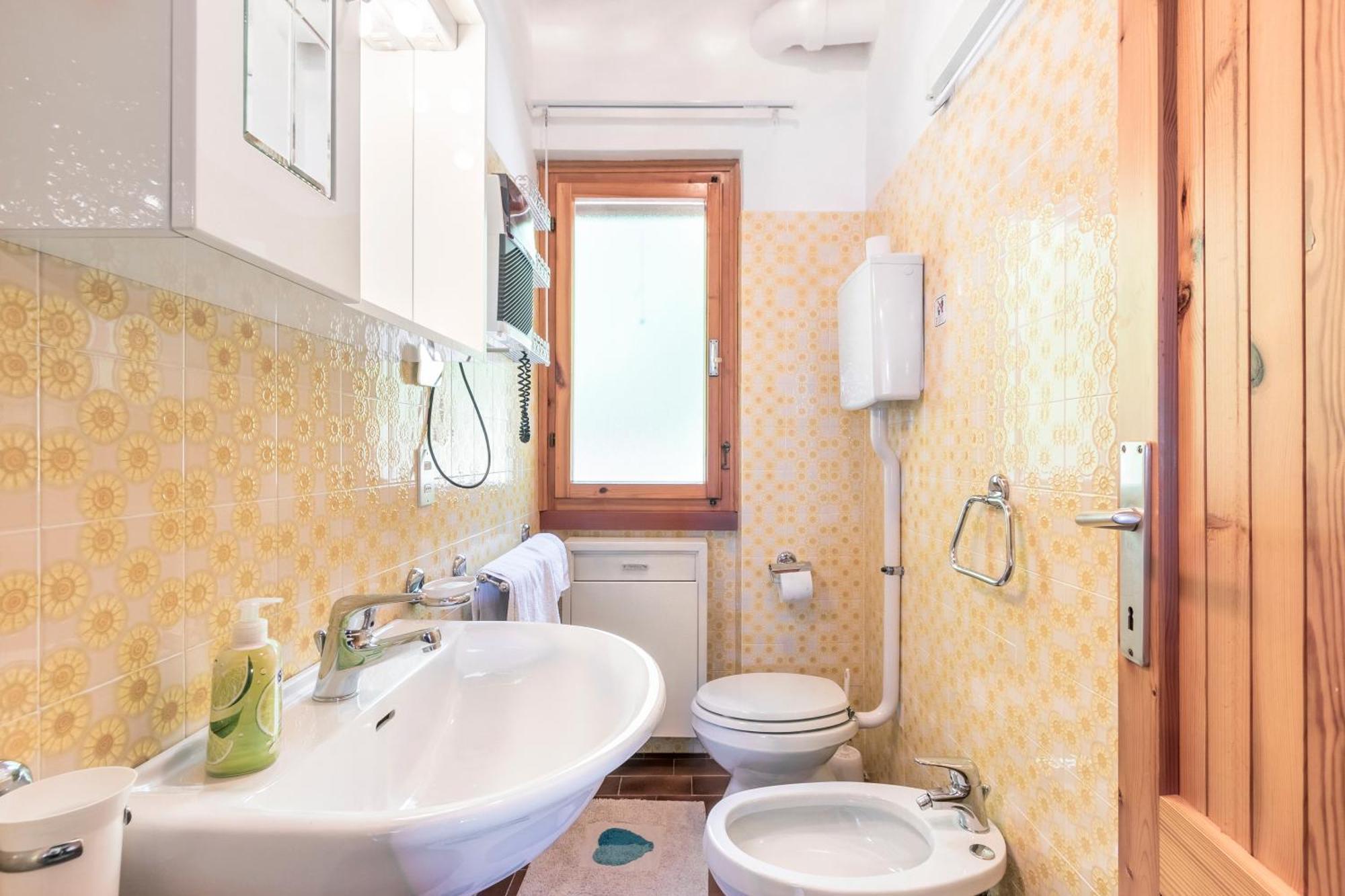 Apartamento Casa Bella Vista Mit Balkon San Zeno di Montagna Exterior foto